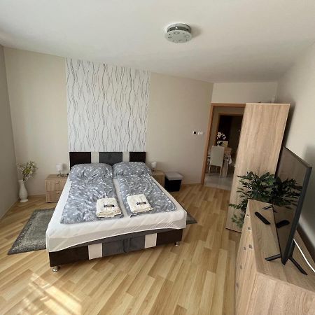 Appartement Relaxap Zalakaros Extérieur photo