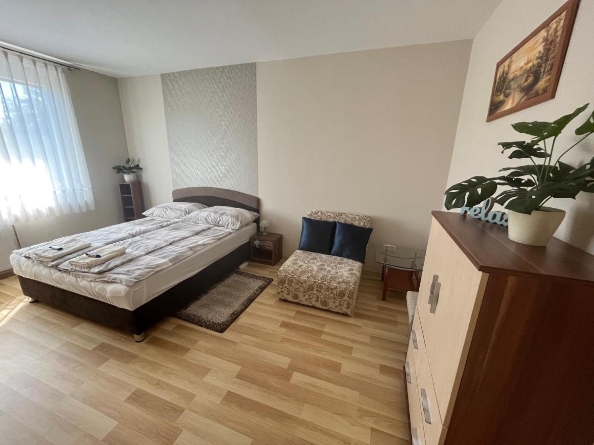 Appartement Relaxap Zalakaros Extérieur photo